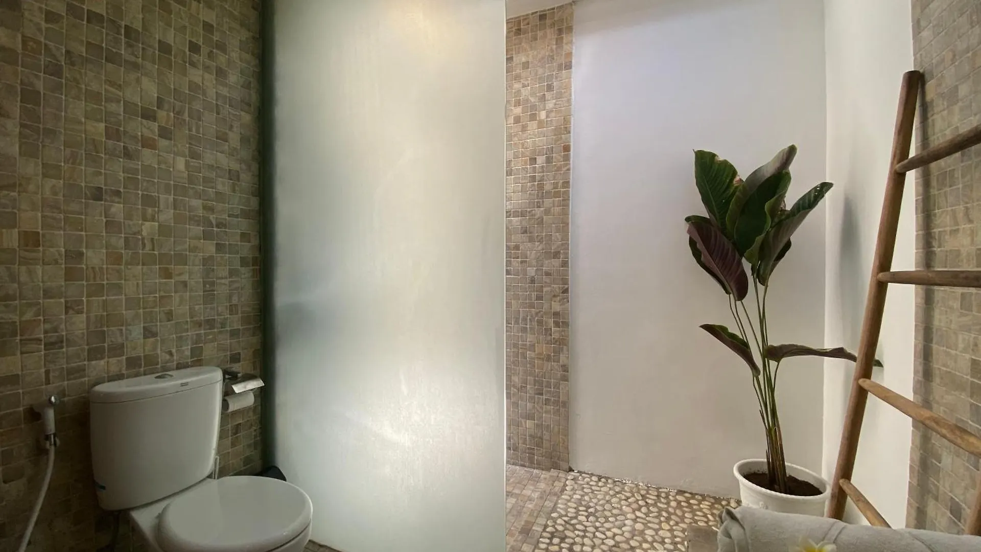 Spacious Villa In Petitenget Top Location Seminyak  0*, Seminyak (Bali) Indonesia