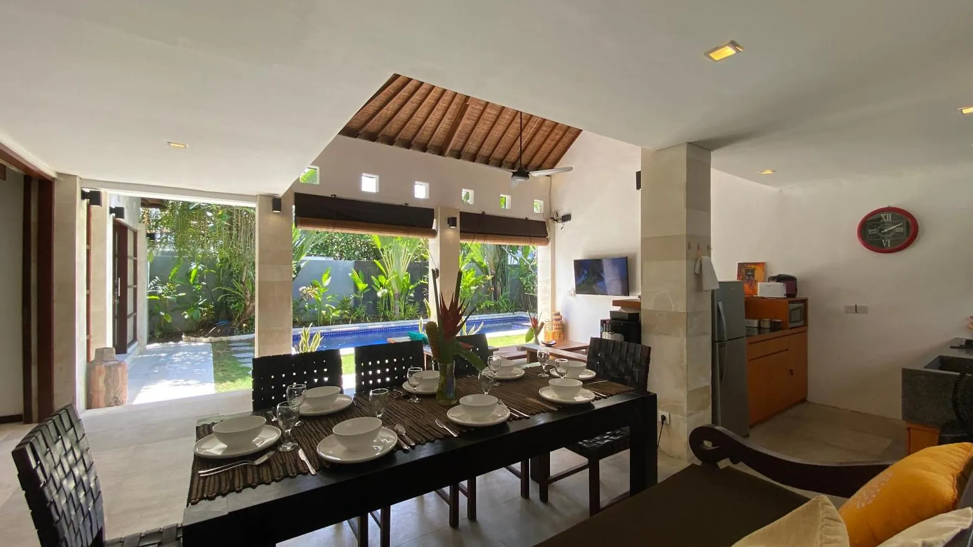 Spacious Villa In Petitenget Top Location Seminyak
