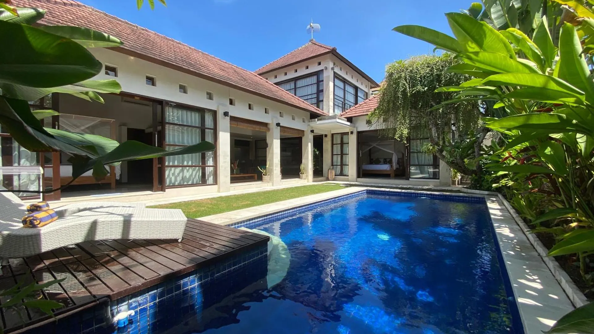 Spacious Villa In Petitenget Top Location Seminyak